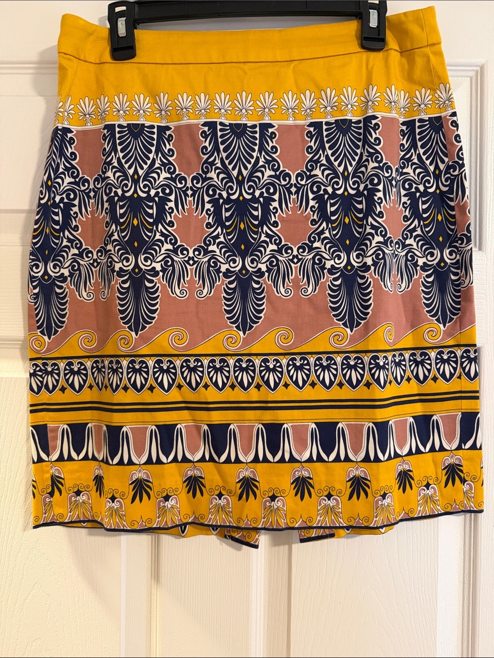 J. Crew Yellow, Beige, Black & White tribal pattern Pencil Skirt size 8